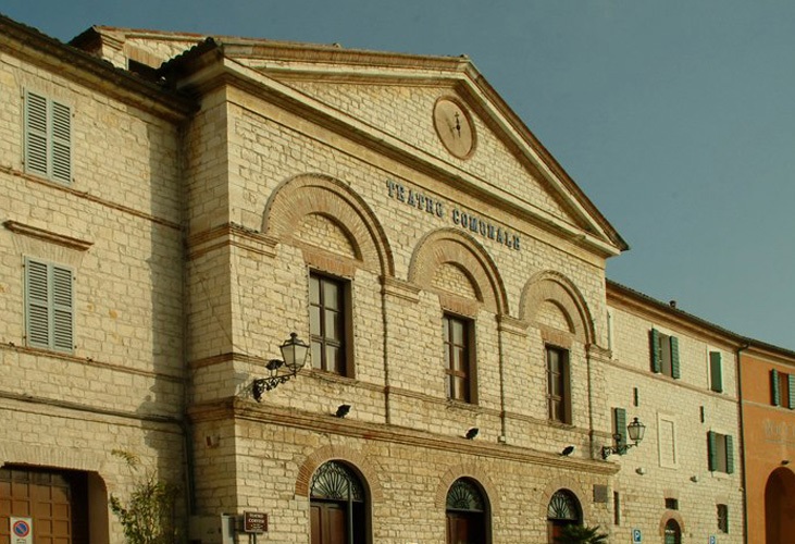 teatro-cortesi-sirolo.jpg