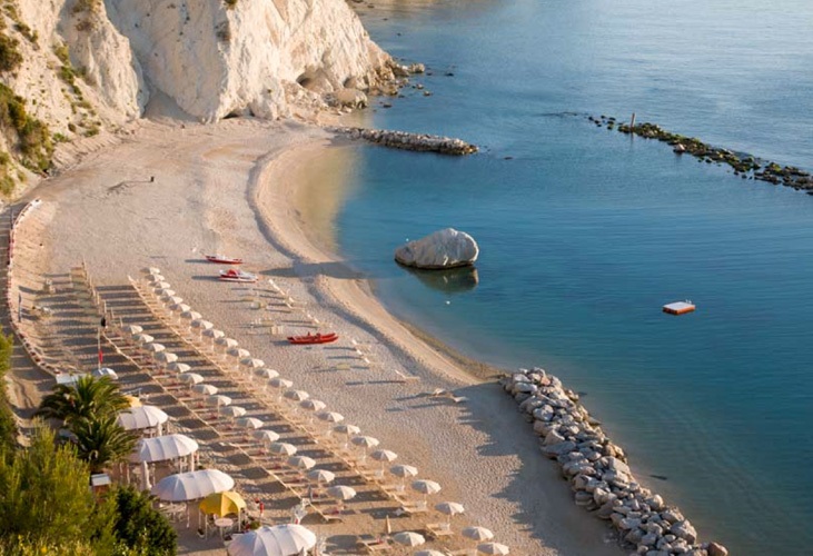 spiaggia-dei-frati-3.jpg